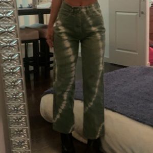 Urban Outfitters Print Jeans!